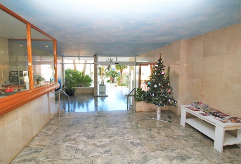 Trinisol II Hotel Benidorm Buitenkant foto