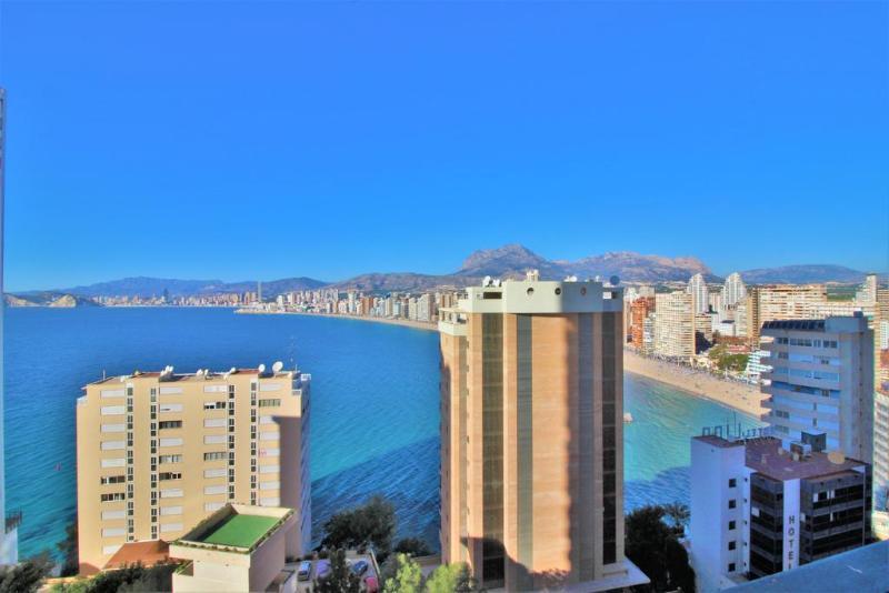 Trinisol II Hotel Benidorm Buitenkant foto
