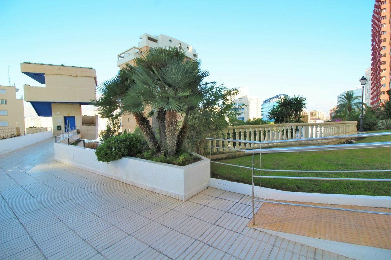 Trinisol II Hotel Benidorm Buitenkant foto